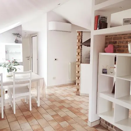 Mansardato Apartment *